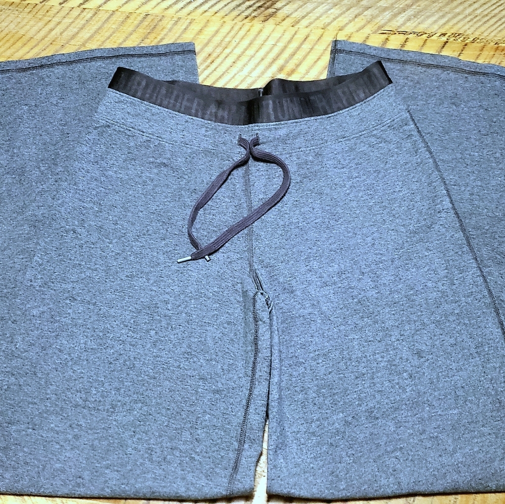 Under Armour Women's Semi Fitted Fleece Sweats